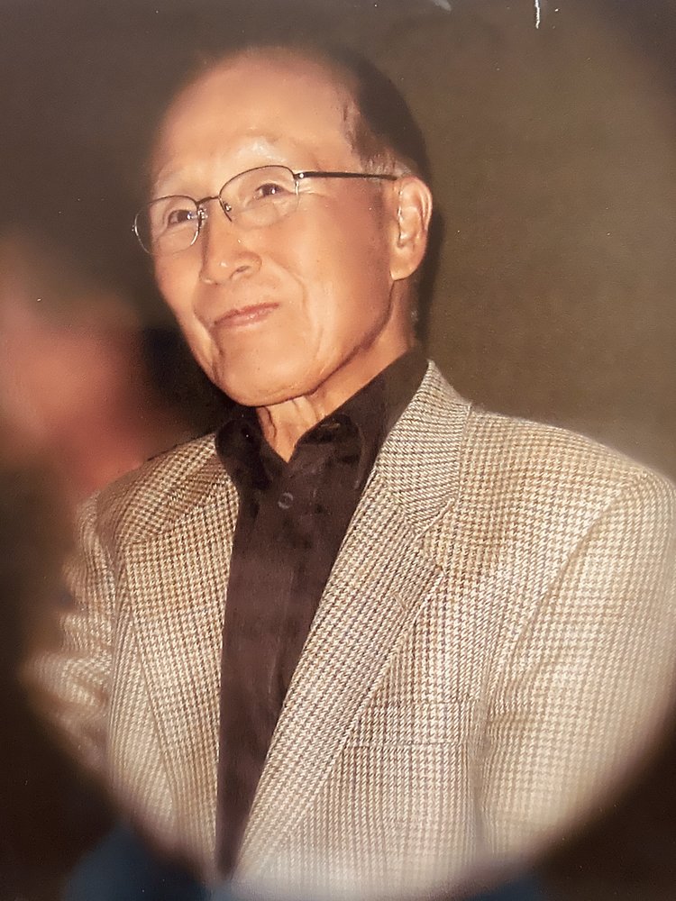 Dr. Chang Lee